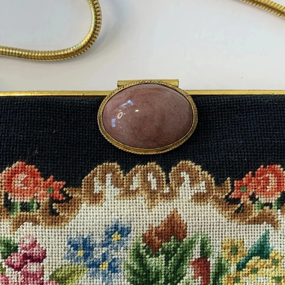 Vintage Floral Petit Point Rose Quartz Gold Filigree Embroidered Black Handbag - Picture 16 of 16